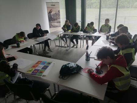 Na kolesarskem tekmovanju ETEC uspešni tudi učenci kamniških osnovnih šol  (9)